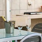 Oasis Ντουμπρόβνικ