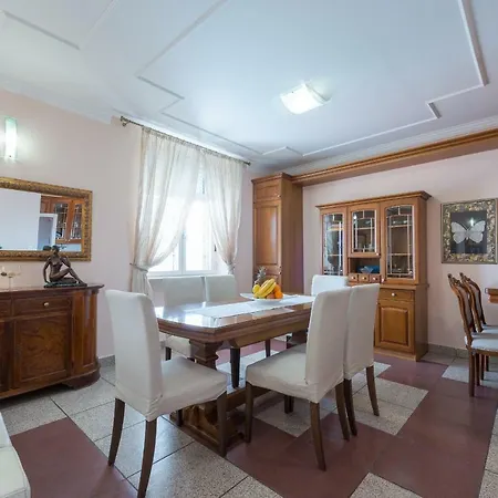 Apartament Oasis